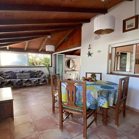 Holiday home Casa Domi *