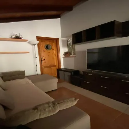 Casa Domi Holiday home *